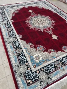 فرش 700 شانه طرح شیرین قرمز