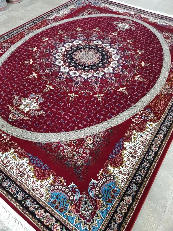 فرش 700 شانه طرح شبستان قرمز