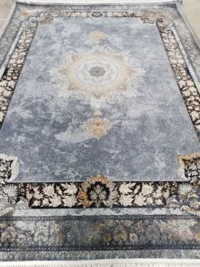 فرش 700 شانه طرح کهربا نقره ای