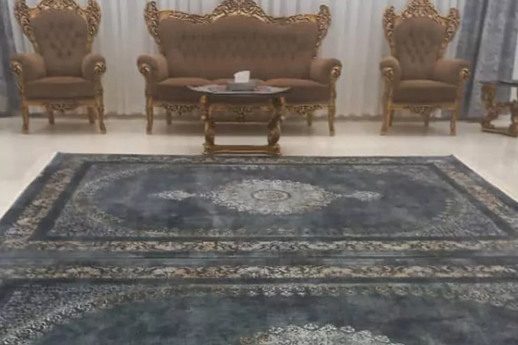 ست کردن فرش و مبل از طریق گذاشتن فاصله بین آنها