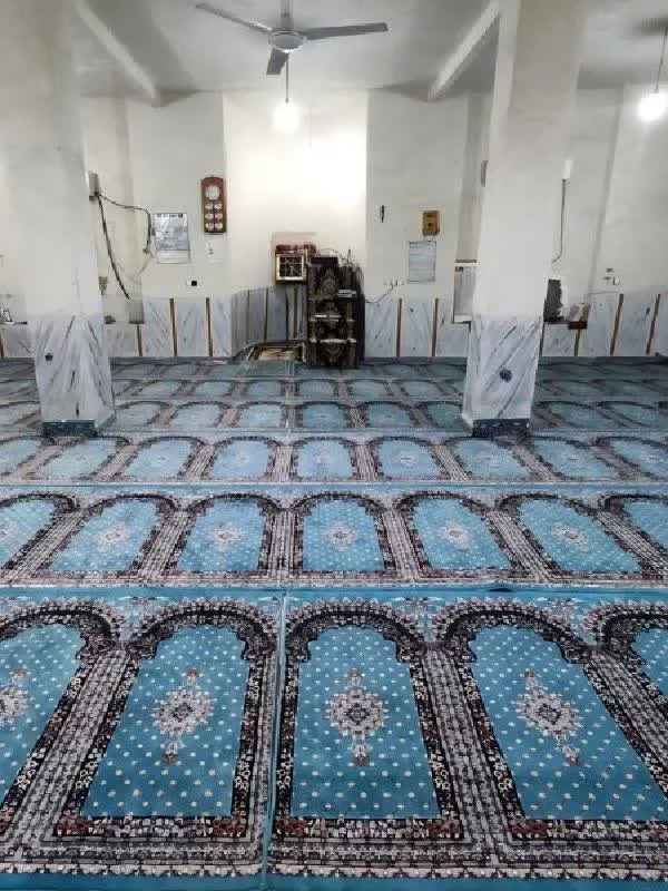 فرش سجاده ای مسجدالنبی دلگان 700 شانه تراکم 2550