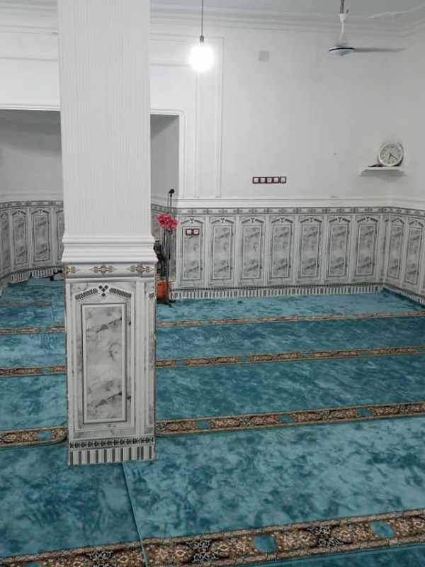 فرش مسجد عمر روستای بیر